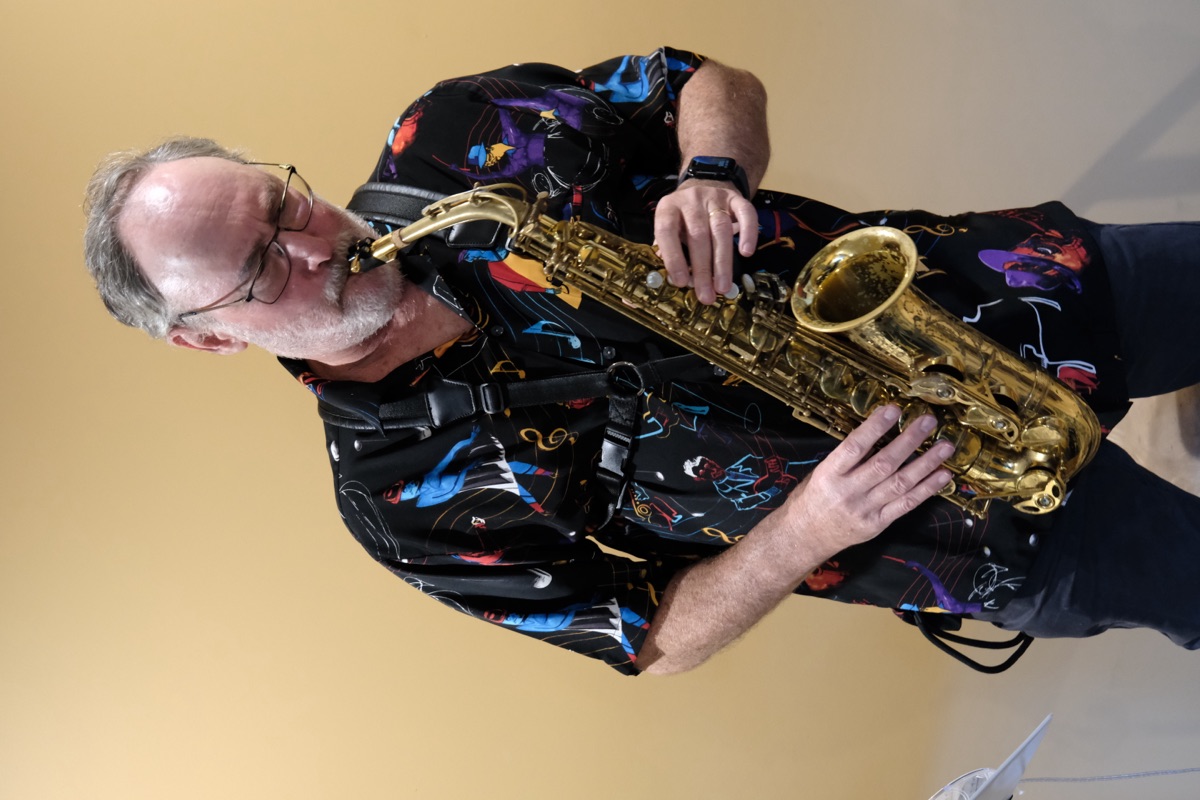 Norm - Saxophones, flute